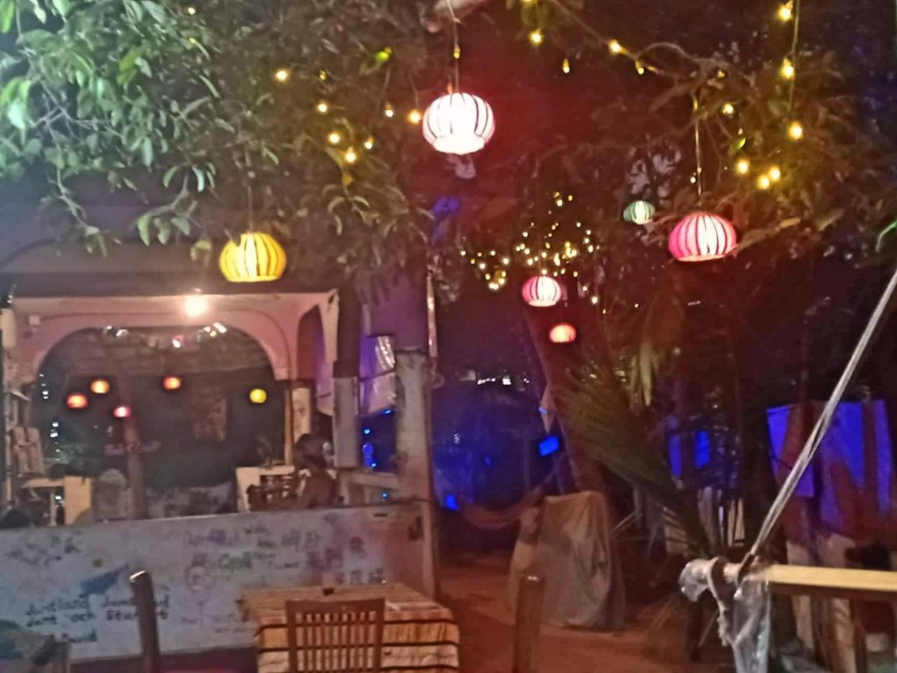 Bunkd Hostel, 안주나 외부 사진